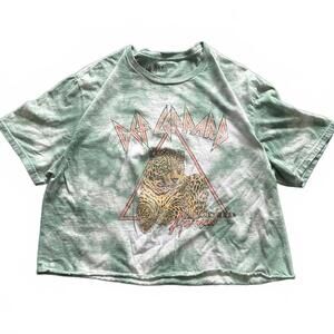 Def Leppard "Animal" Tie-Dye Cropped Band Tee